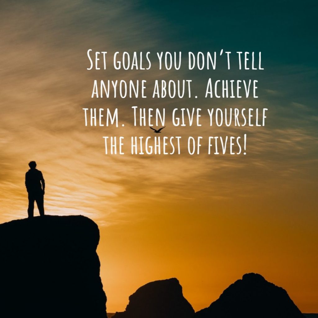 200 + Best Cool Status & Captions for Instagram & Fb (2024)