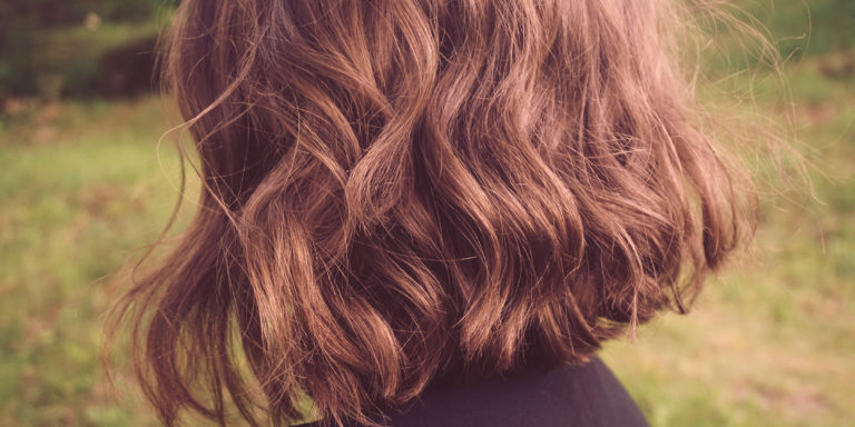 Winter Hair Care Routine: Solution for Frizzy, Dry and Static Hair
