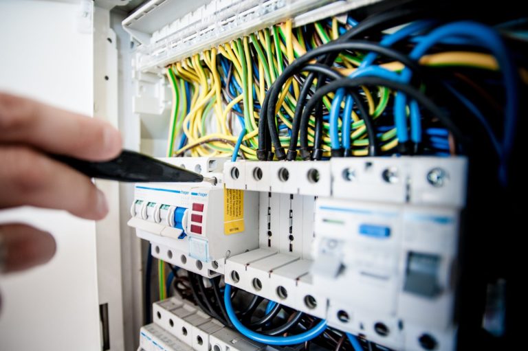 How do Internet providers work?