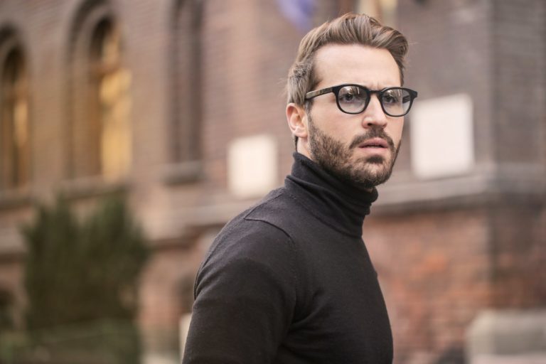 A Basic Skincare Routine For Men – 2024 Guide