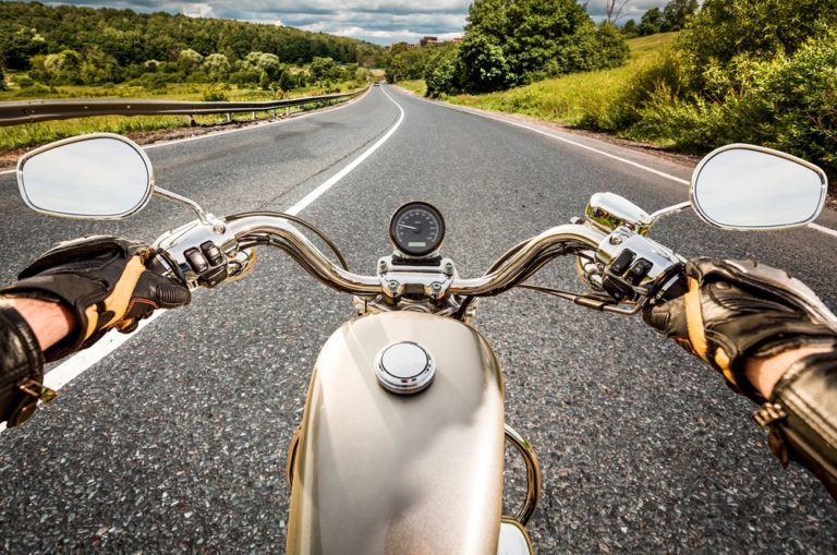 77 + Best Biker Status, Quotes, Captions for Whatsapp, Instagram & FB (2024)