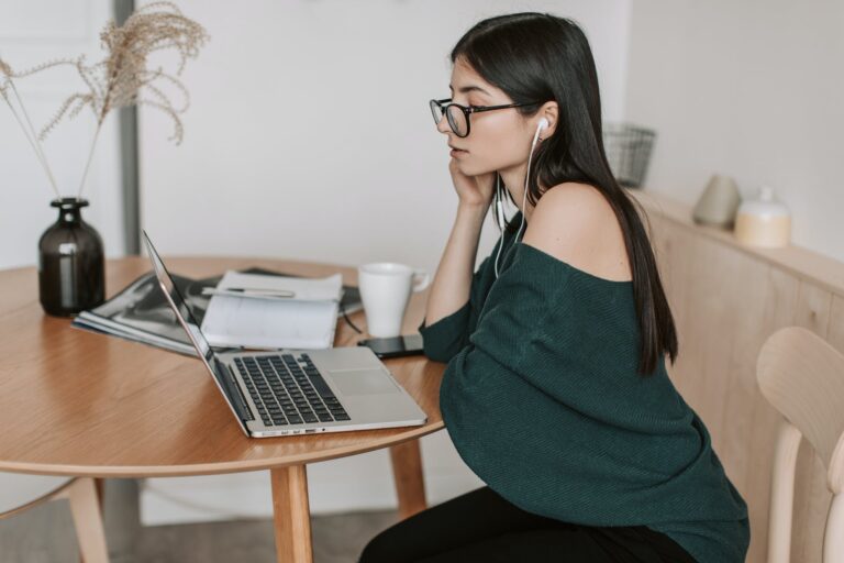 Top Highest-Paying Jobs Without a College Degree