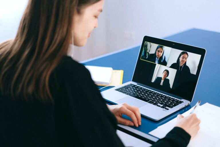 10 Useful Online Tools for Video Designers in 2024