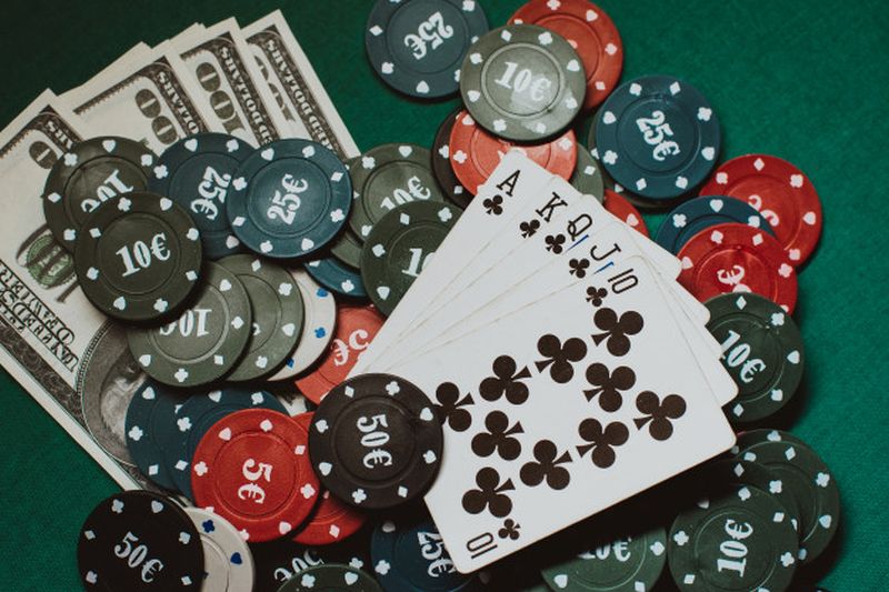 Different types of online gambling games