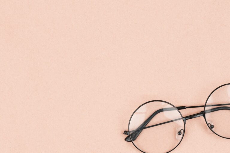 13 Tips to take Care of Glasses and Eyesight