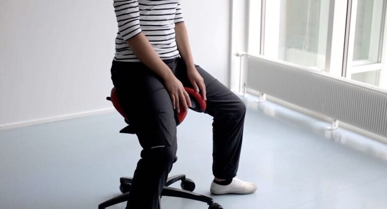 Incredible Health Benefits Of Using A Saddle Chair