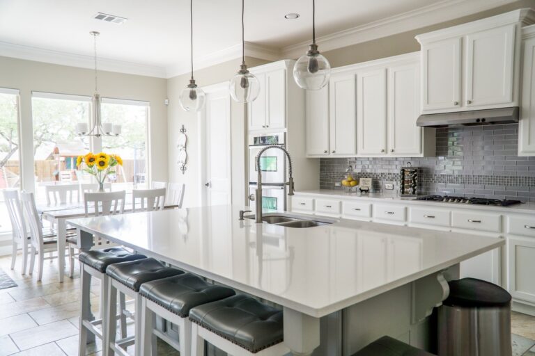 7 Creative Kitchen Interior Design Ideas for New Homeowners in 2024