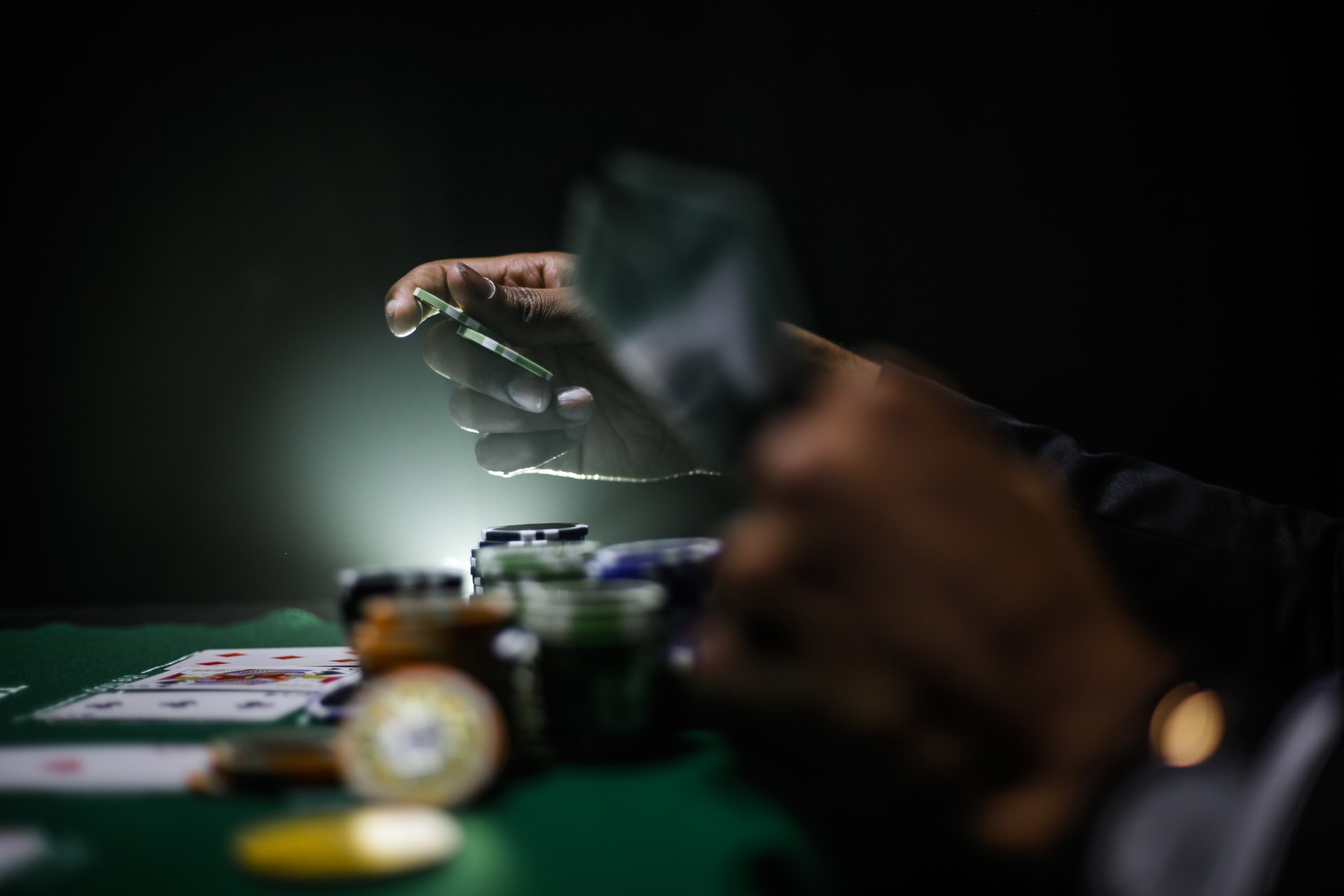 Tips & Tricks for Winning at Online Poker - PMCAOnline