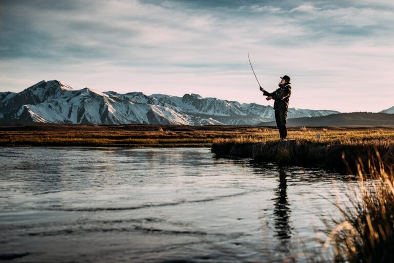 6 Benefits of Heated clothing for hunting and fishing