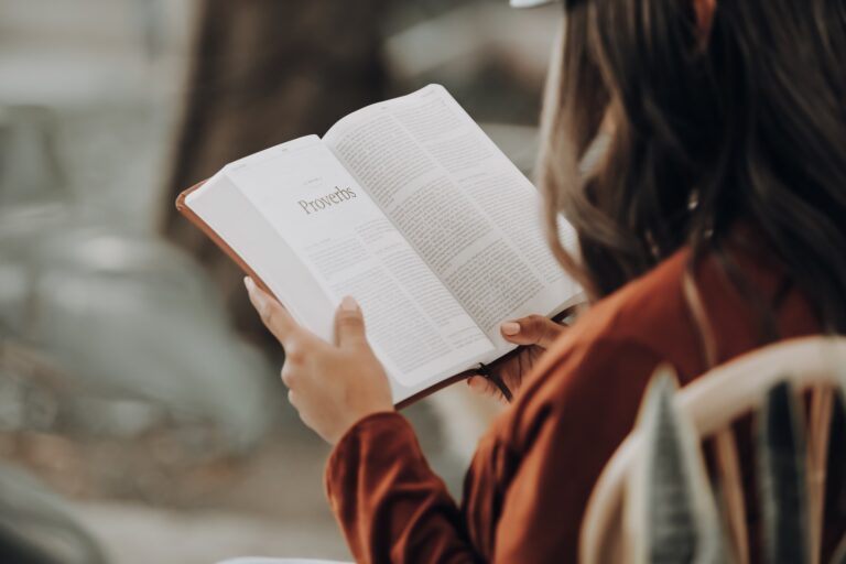 Why Reading Is Still The Best Way To Improve Yourself