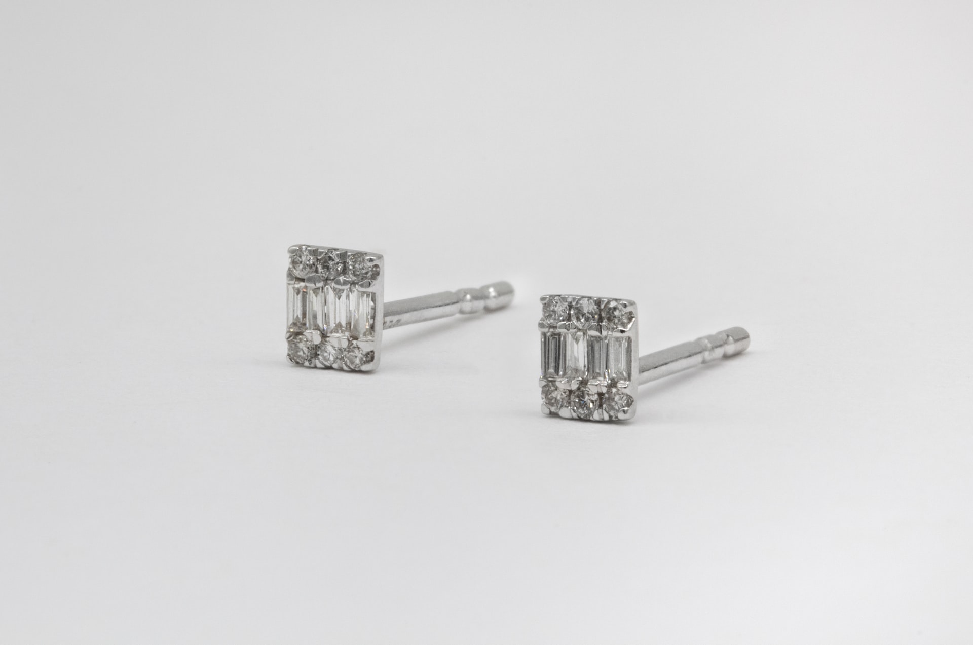 How to Determine the Authenticity and Quality of Sterling Silver