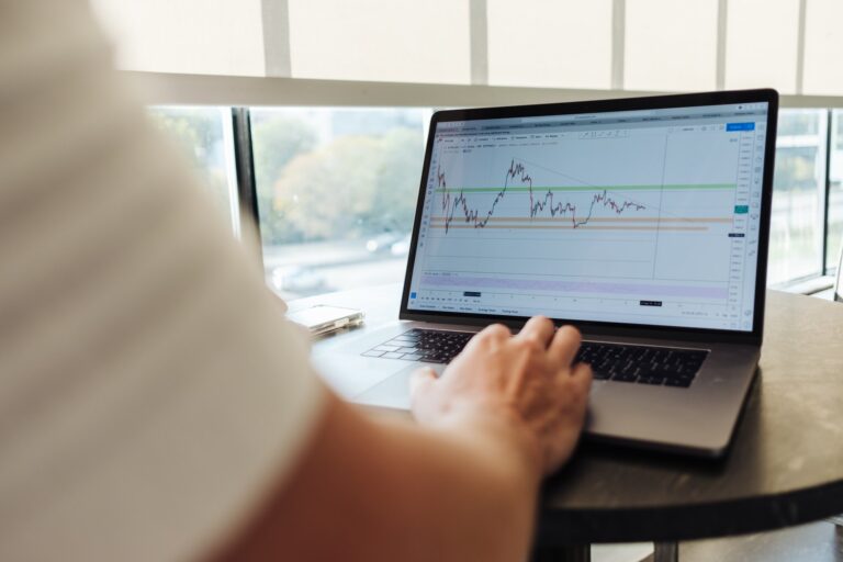 7 Things Every Trader Needs to Know About Defensive Stocks