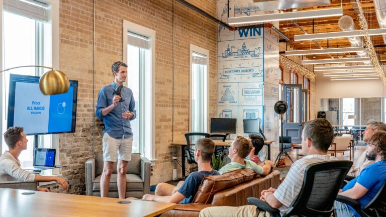 The Ultimate Beginner’s Guide for Understanding Affiliate Business