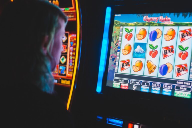 3 Ways to Use Free Spins to Get the Most Out of Your Online Casino