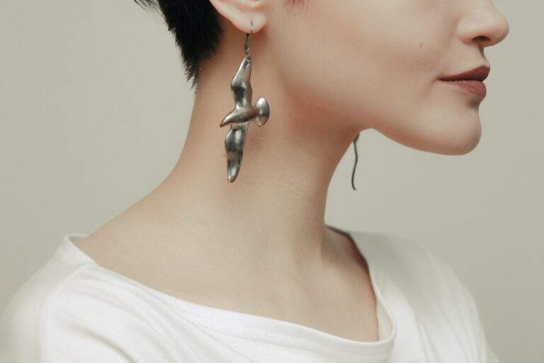 Advantages of Buying Pre-used Jewelry