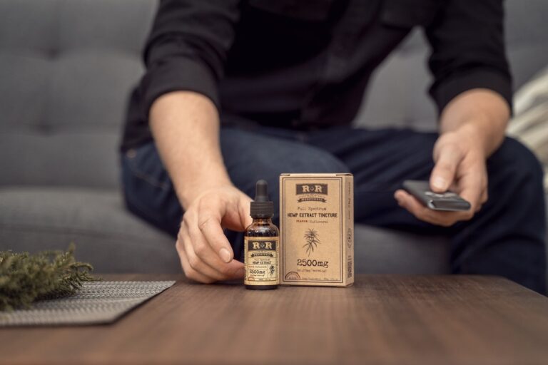 6 CBD Supplement Myths That Most People Believe In – 2024 Guide