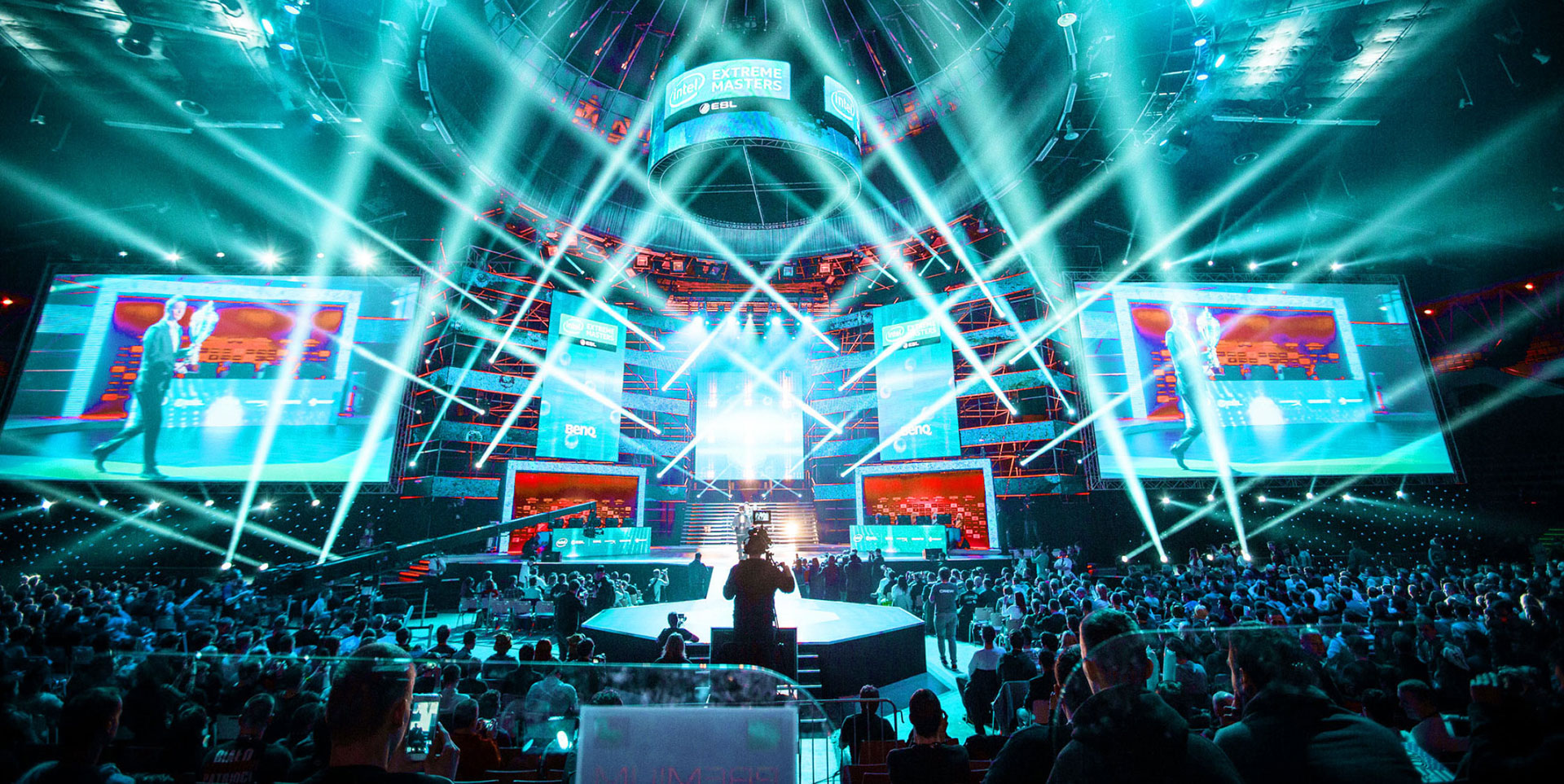 Why You Should Host an Esports Party for You Next Big Gathering ...