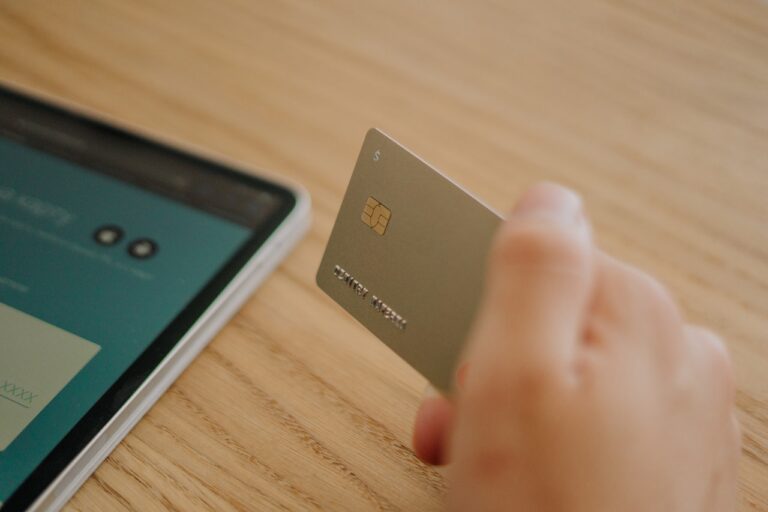 Why Is It Beneficial To Use A Credit Card?