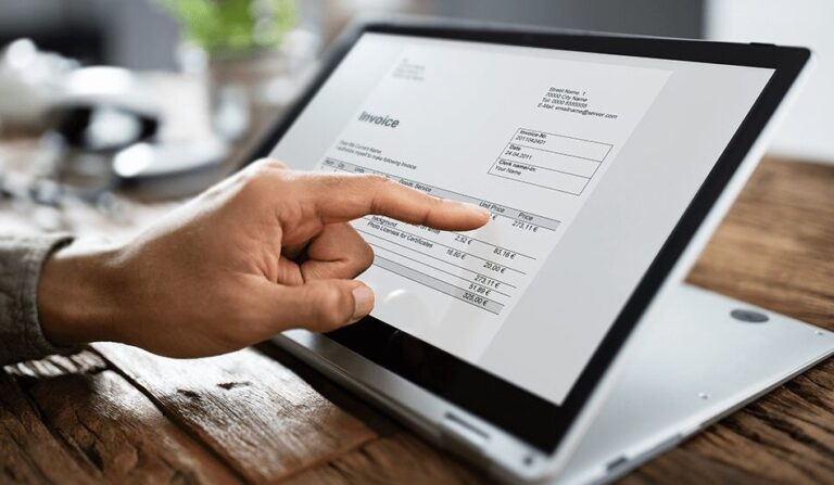 10 Signs Your Business Needs A Better Invoicing Software