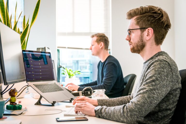 Hiring The Right Web Developer – An Insight Into The Process
