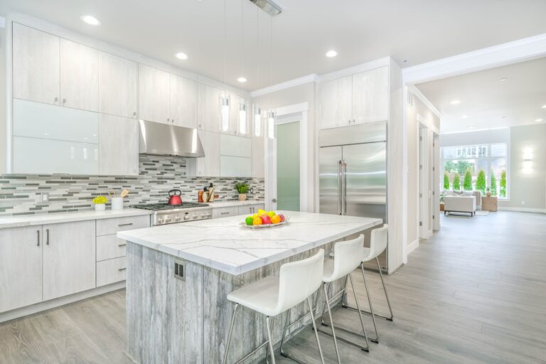 6 Signs You Have An Outdated Kitchen And You Need To Modernize It