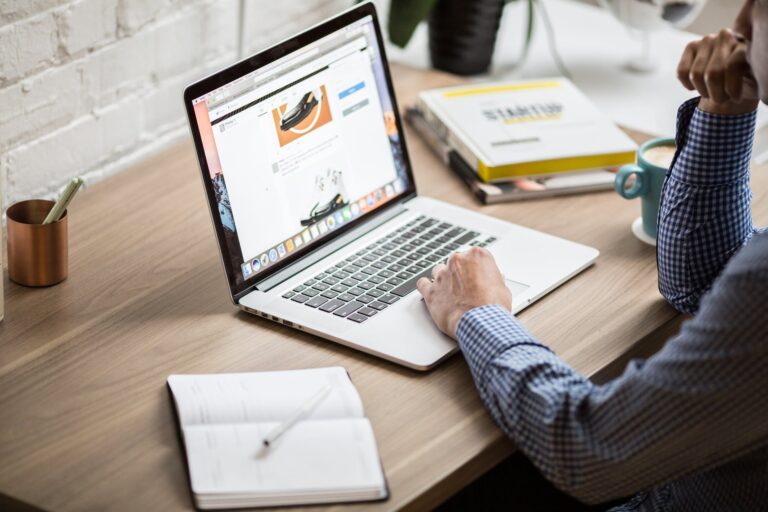 How to Difference Between Temp Work and Part-Time Work