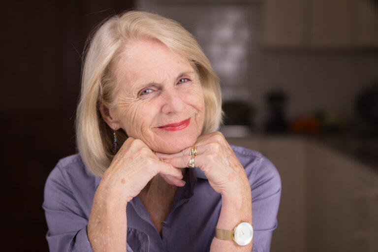 5 Ways to Keep your Elderly Relatives Safe While Staying Socially Distanced