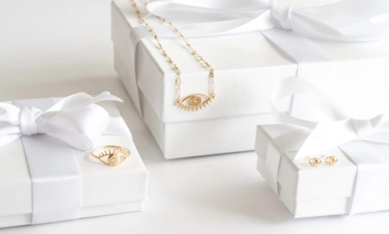 How To Pack And Ship Handmade Jewellery