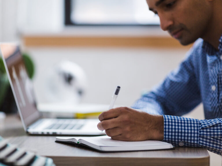 10 Steps To Create High-Quality Essays In No Time
