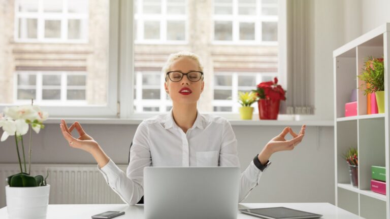 6 Online Activities To Reduce Stress