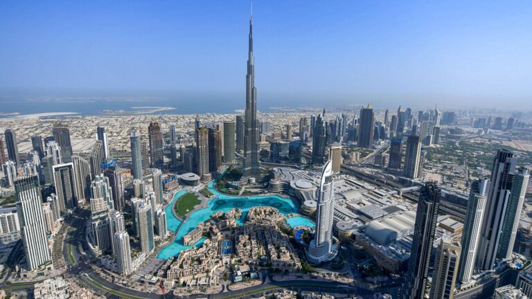 Work in the United Arab Emirates (UAE)