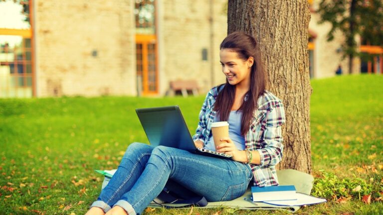 9 Practical Advice to Encourage Students to Adopt a Healthy Lifestyle