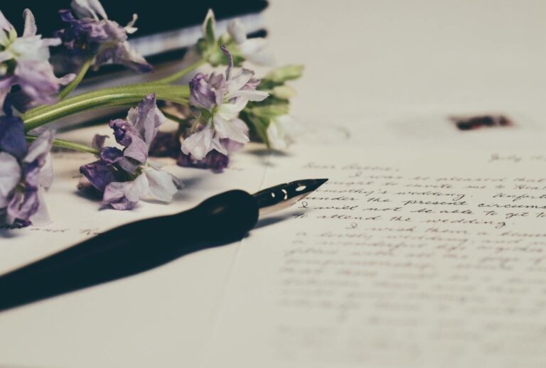 How to Write an Analysis Essay on Poetry