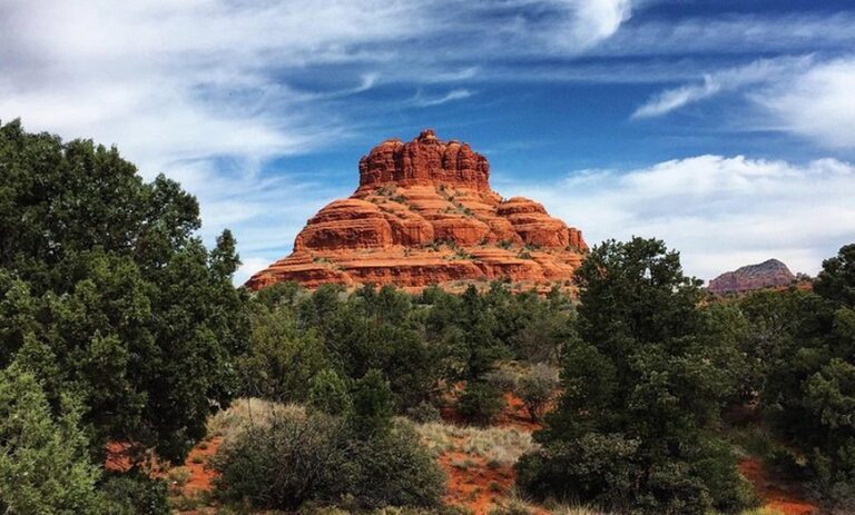Sipping in Sedona 2024: A Guide to Winery Tours in the Red Rock Country