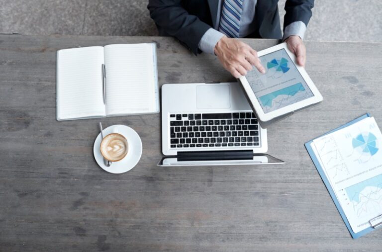How to Determine if the Service Provider You’re About to Register With is Financially Healthy