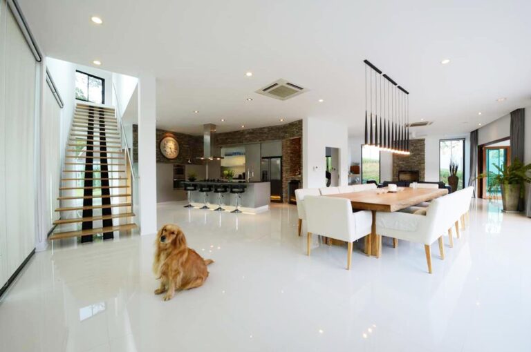 Smart Home Renovation: Incorporating Technology for Modern Living