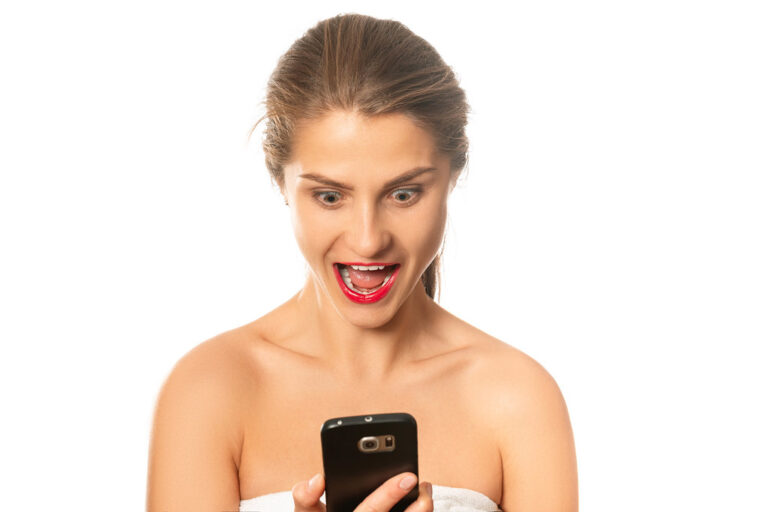 Top 5 Strange Things You Can Do With Mobile Application