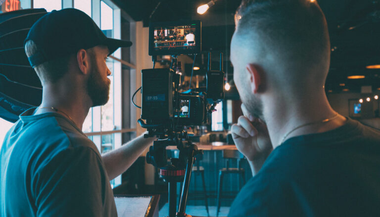 How Does Live Streaming Impact Sports and the Gambling Industry?
