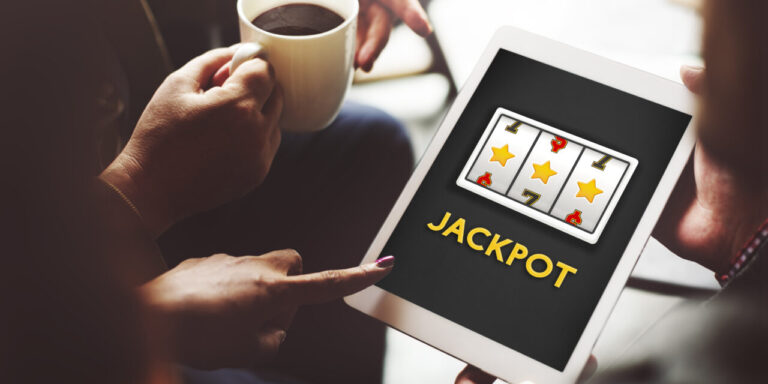 7 Best Tech Gadgets For Online Casino Gaming ─ Enhancing Your Slots Games Experience