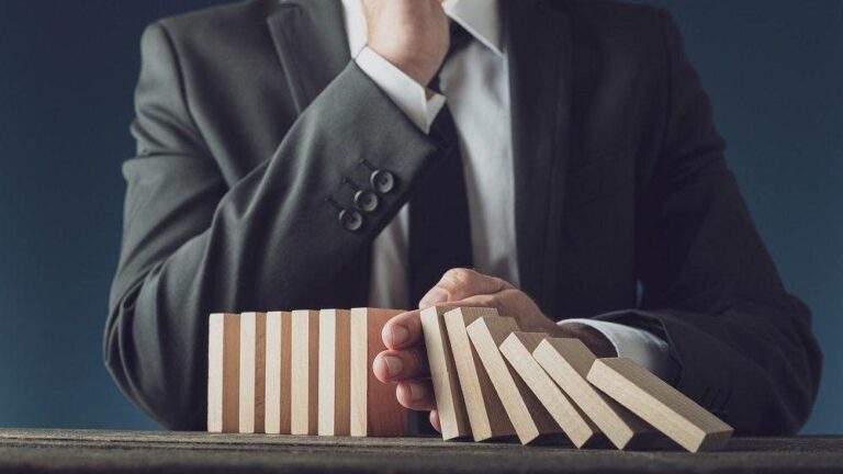 Thrive, Don’t Just Survive: Strategies for Building Recession-Proof Businesses