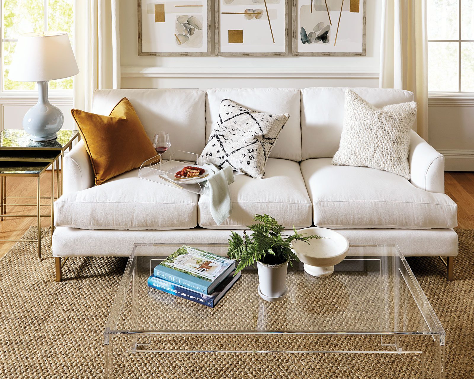 Chic Acrylic Accessories: Glam Up Your Home - PMCA Online