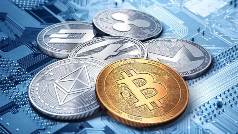 Demystifying Digital Currencies ─ The Rise of Cryptocurrency in the Modern World