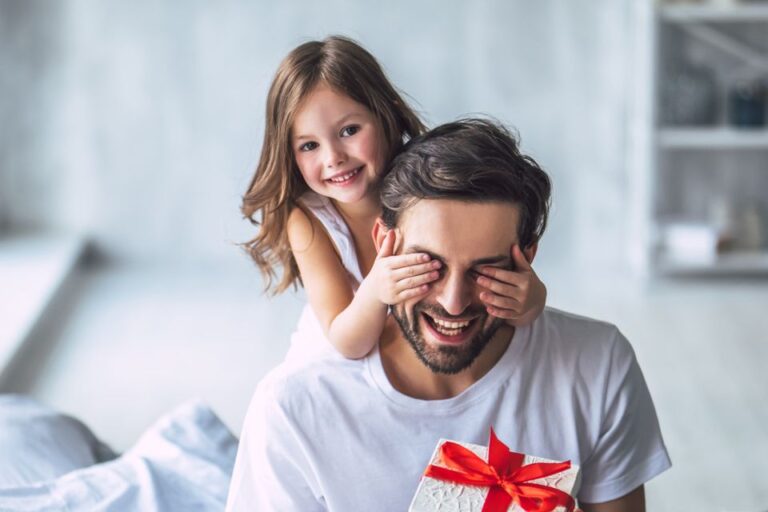 How to Show Your Father You Appreciate Him This Christmas