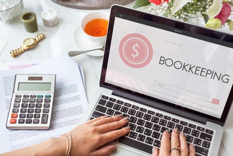 Reasons Why You Must Opt for a Professional Bookkeeper