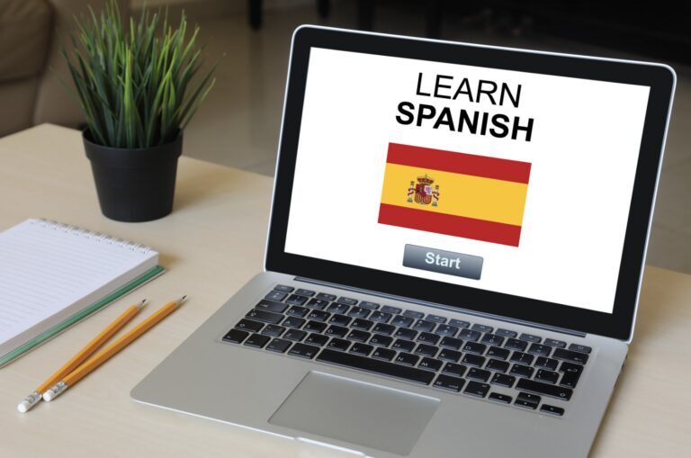 Unique Lessons in Spanish ─ Mastering the Basics for Beginners