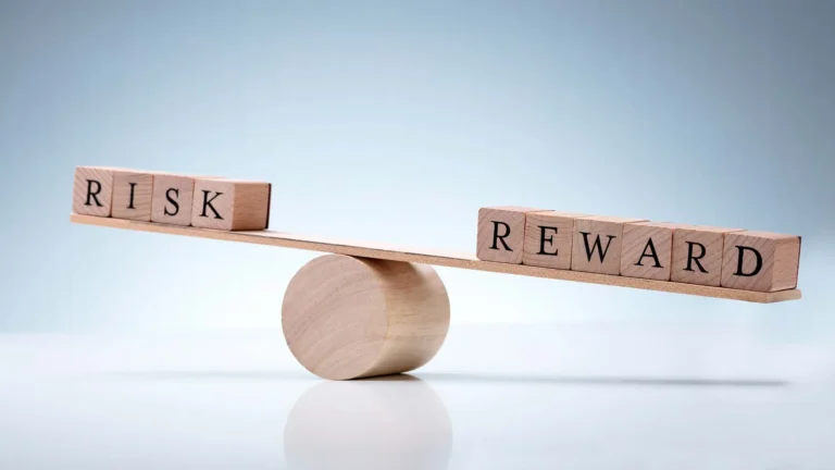 The Risks and Rewards of Investing in Structured Annuity