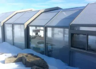 Pool Enclosure to Handle Snow with Ease