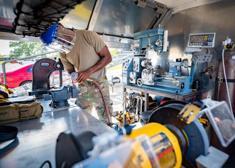Where Engineering Meets Experience – The Fabrication Behind Mobile Brand Activations